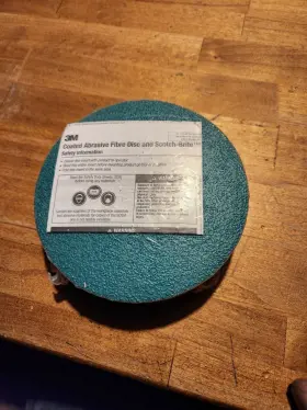051131-36507 3m Green Corps Fibre Discs 5 Inch X 7/8 40 Grit 36507 20 Count New Opened