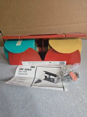 05451 3m Stikit Disc Roll Dispenser #05451- 246u 01549 And 216u 01438