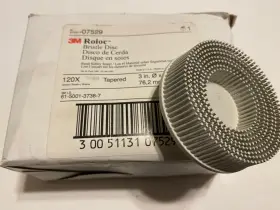 07529 3m Brand Scotch Brite Roloc Bristle Disc 7529 White 3 Inch 120 Grit