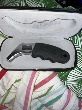 Ms-4420 Accutire Die Cast Metal Lithium Tire Pressure Gauge With Case