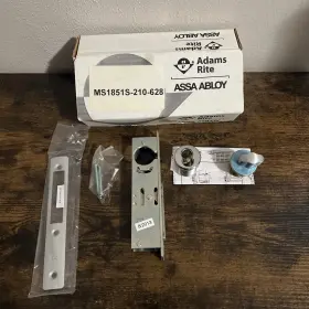 Ms1851s-210-628 Adams Rite Manufacturing Co 31/32 B.s. X Radius Deadbolt