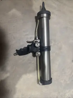 081299 Astro Pneumatic Sprayable Seam Sealer Gun