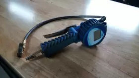 3018 Astro Pneumatic Digital Tire Gauge And Hose Clamp Pliers