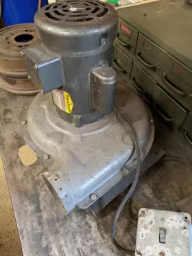 Cincinnati Fan Dc-8b 1/2 Hp Baldor Motor Fabricated Steel Housing