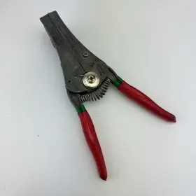 Direct Source Int. 837654580851 Qrpsv P Quick Release Pliers Small Vertical - Gates