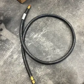 12-20823-070 Freightliner Multi Purpose Hose #6 F/b 06 Mpt X Fpt. B2