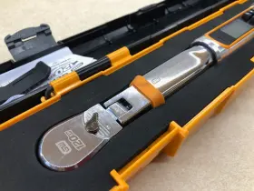 120xp Gearwrench 85195 Flex Head Electronic Torque Wrench 3/8 Inch With Angle