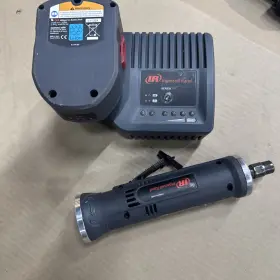 Irtgs25 Ingersoll Rand Gs25 1/4 Inch Straight Die Grinder 14.4v 2.4ah Battery Charger Kit