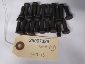 25097328 Mack Genuine Oem Volvo / Screw Lot Of 21pcs Os7-13