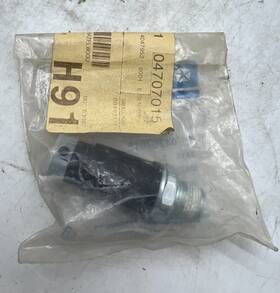 Miller 0470715 Nos Dodge Mopar Oem Oil Pressure Sending Unit Sensor 239t