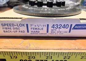 43240 Norton Speed-lok Fibredisc Back-up Pad 7 Inch X 5/8