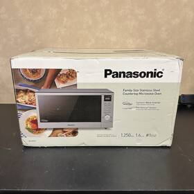 Panasonic 885170416246 1.6 Cu Ft Cyclonic Wave Stainless Front And Silver Body Child Lock