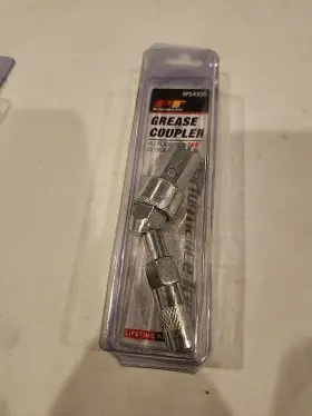 W54226 Performance Tool 360 Degree Swivel Grease Gun Coupler