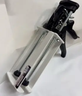 68017 Pliogrip Manual 220ml Applicator Gun For 1 And 2 Cartridges