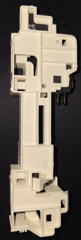 De72-00137b Samsung Latch Body Pg113r Pp Whi