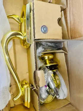 F60cam605geo Schlage Camelot Handleset Exterior- Bright Brass