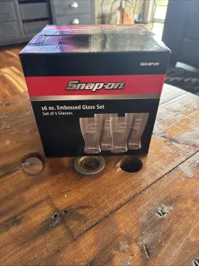 Ssx18p109 Snap-on Tools 16 Oz Promotional Embossed Beer Glass Set Of 4 New Sealed In Box