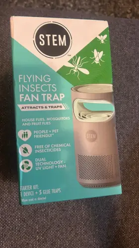 05276 Stem Flying Insect Trap Adhsv