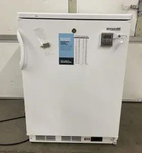 Ff7lwplus2 Summit Appliance Accucold Pm21 24 Wide Freestanding All-refrigerator In White