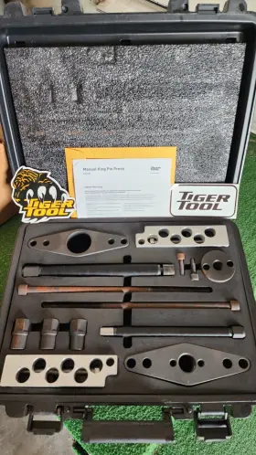 90150 Tiger Tool Heavy Duty King Pin Press