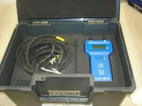 Vag-1397a Volkswagen V.a.g. 1397a Pressure Gauge Turbocharger Tester Kit Oem In Case