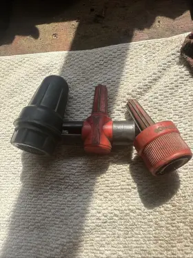 Yc124 Wanray Battery Post And Terminal Cleaner Plastic Red Lot