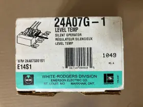 24a07g-1 White-rodgers Level Temp Lowvoltage Control Electric Heat 240 Vac