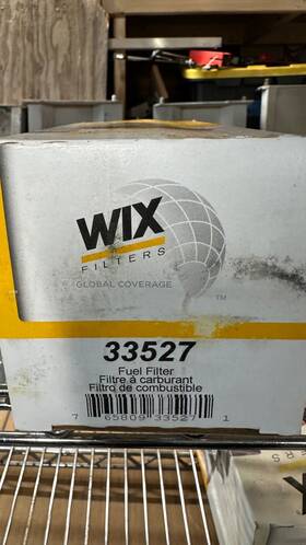 Wix 33527 Fuel Filter Baldwin Bf7631 Caterpillar 1r0753 Nos