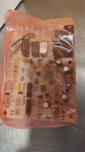 S1-031-01251-000 York Defrost Control Board