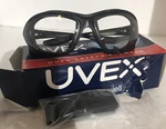 Uvex S0600X Seismic Black Frame Clear Lens Safety Glasses New. Price: $27.29.