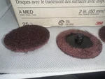 Scotch-brite 07481 Surface Conditioning Roloc Disc, Medium 25PK New. Price: $28.00.