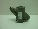 Parker S100B Flow Control Valve 250 Psig Air, 500 Hydraulic New No Box. Price: $70.29.