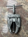 Vintage Snap-on Tools CG-30 Small Bearing & Battery Terminal Puller Usa Used. Price: $39.89.