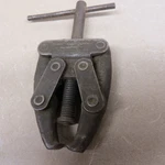 Snap-on Tools Kenosha Wis Vintage Puller CG-30 Used. Price: $19.99.