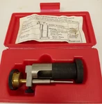 Snap On Tools Detroit Diesel Injector Timing Gauge M3563 W/ Case New. Price: $495.00.