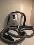 Miele Platinum S334I HS01 Canister Vacuum Cleaner 120VAC With Attatchments Nice Used. Price: $113.99.