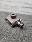 Parker Hannifin S-100 Hydraulic Coupling / Adapter 2 Pos Selector Valve Used. Price: $300.00.