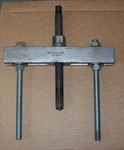 Otc 938 Vintage 2-JAW 17-1/2-TON Puller Yoke & Center Screw Usa Used. Price: $129.99.